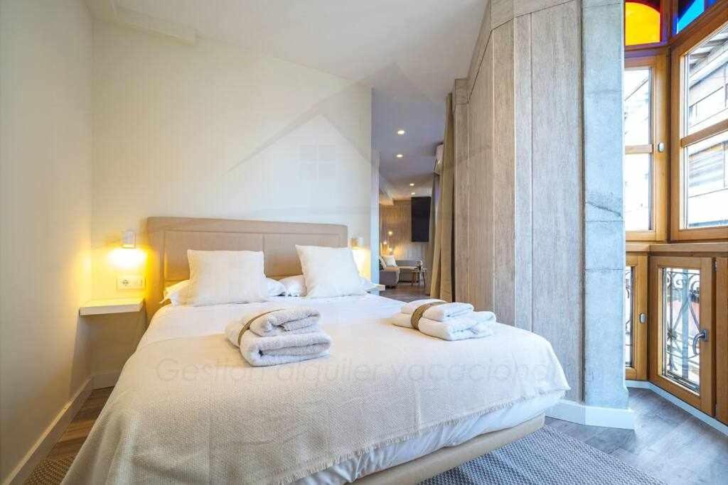 Puerto 1Llanes Suites By Silastur Buitenkant foto