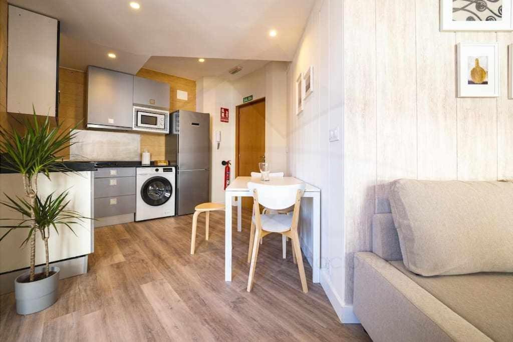Puerto 1Llanes Suites By Silastur Buitenkant foto