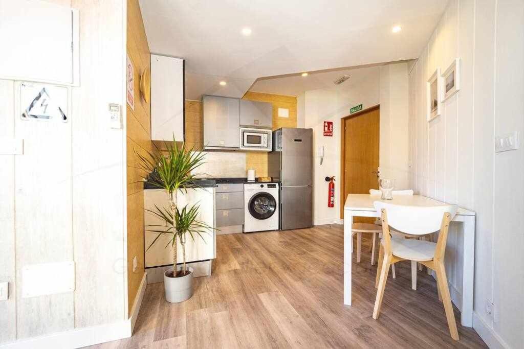 Puerto 1Llanes Suites By Silastur Buitenkant foto