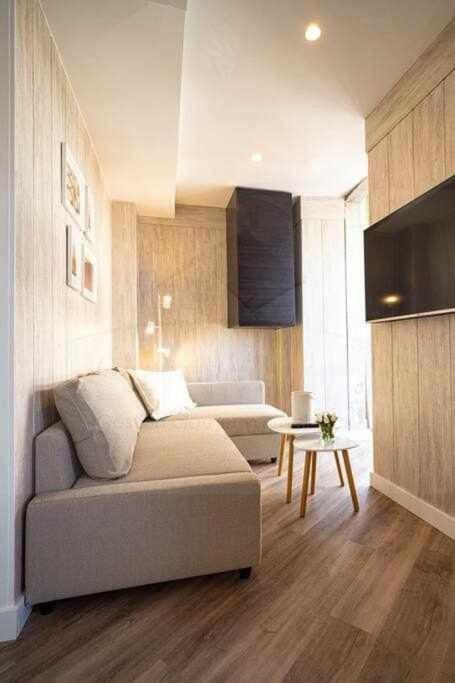 Puerto 1Llanes Suites By Silastur Buitenkant foto