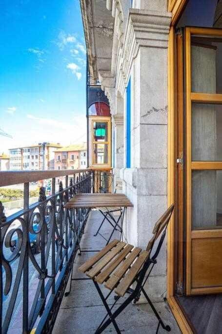 Puerto 1Llanes Suites By Silastur Buitenkant foto